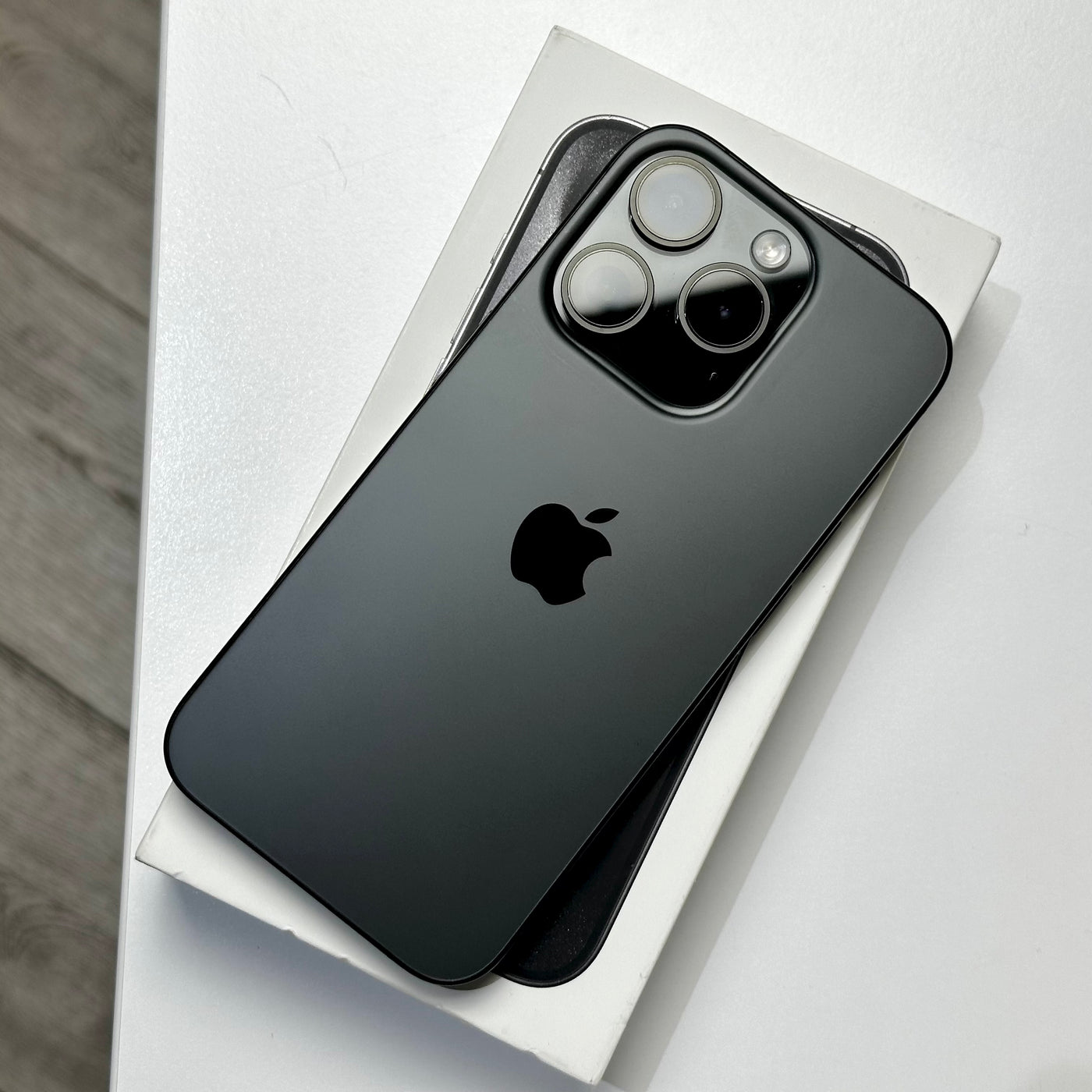 iPhone 15 Pro 256GB Black Titanium - Pre-Owned - Mac Shack
