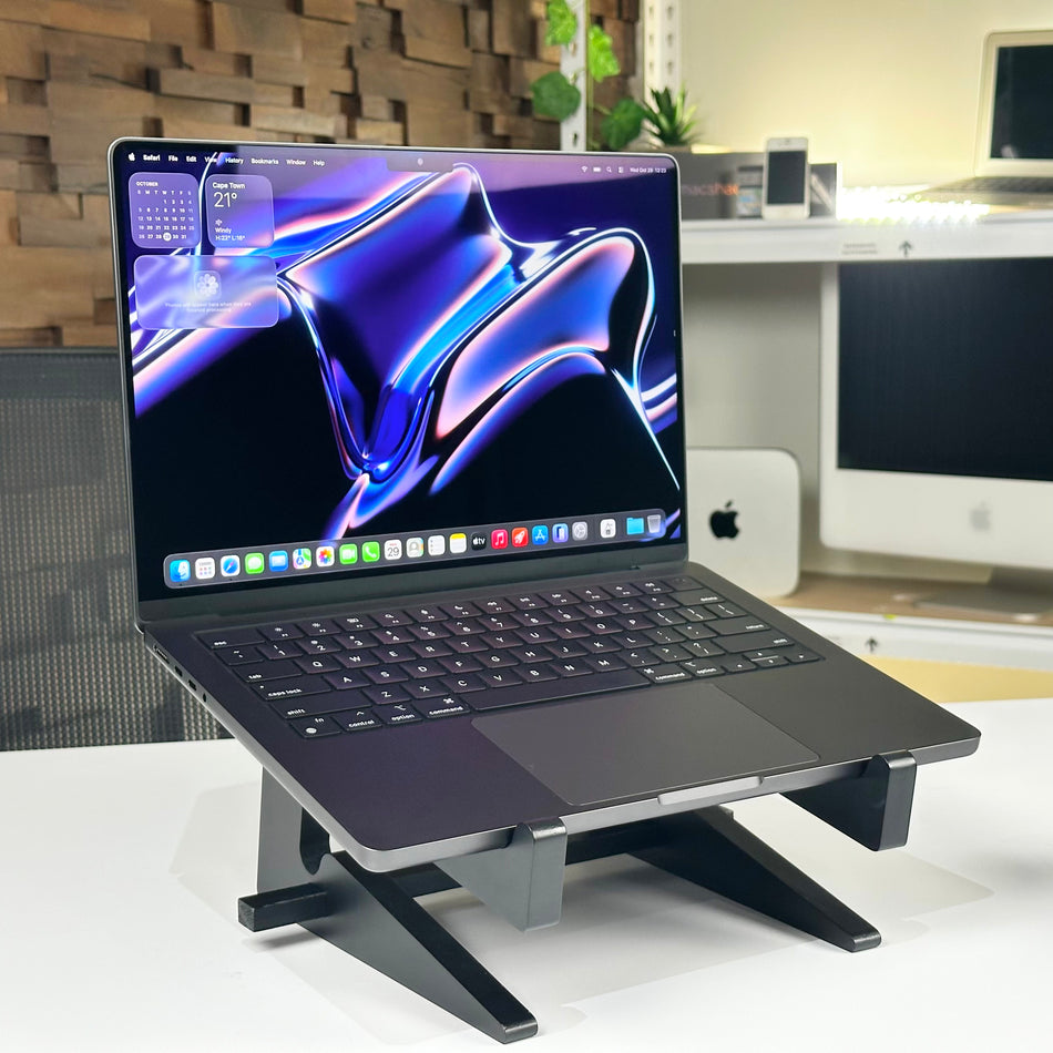 Macbook Pro 14" M3 Pro 18GB 512GB Space Black (2023) - Demo