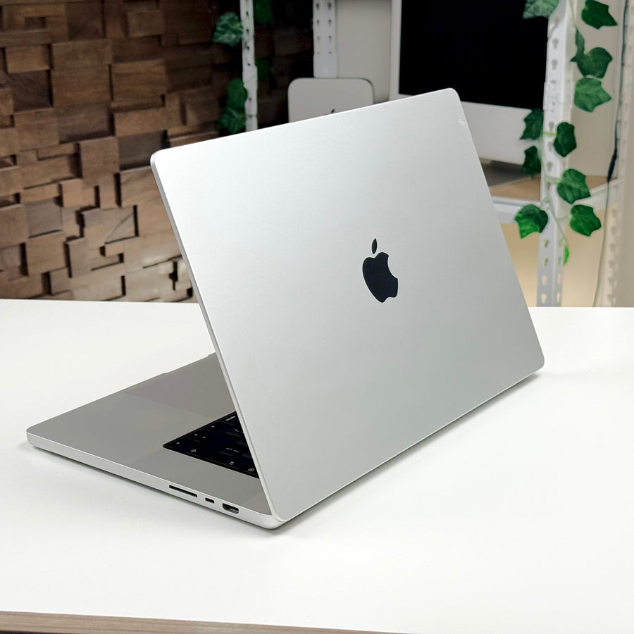 MacBook Pro 16" M3 Pro 18GB 512GB Silver (2023) - Pre-Owned