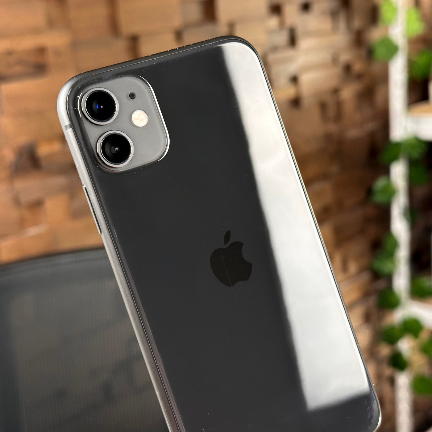 iPhone 11 64GB Black (2019) - Pre-Owned - Mac Shack