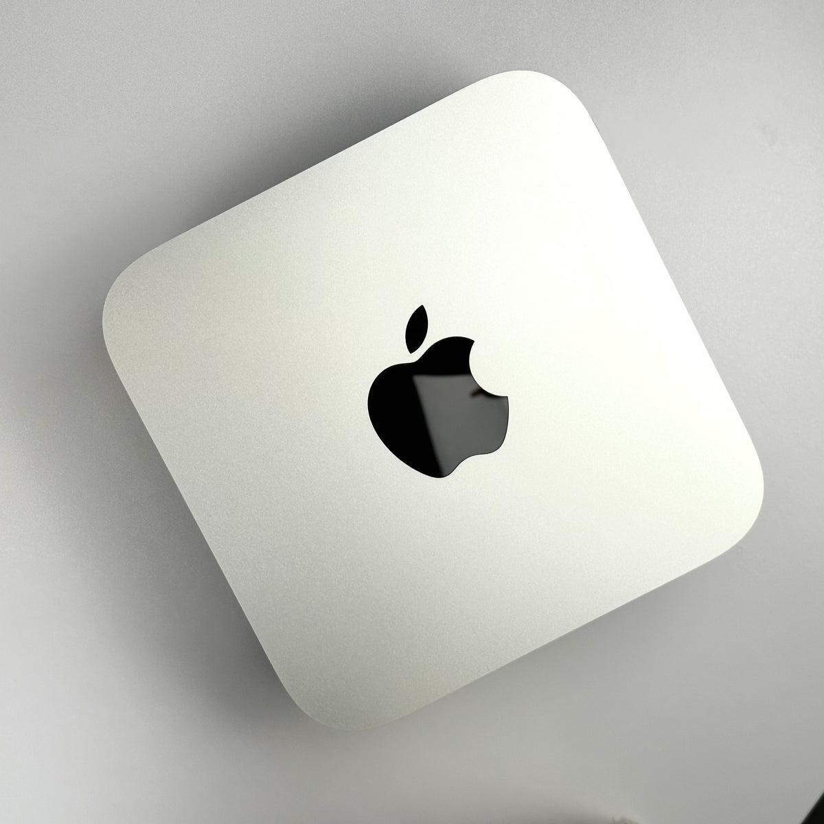 2021 Apple Mac Studio M1 Max 10-Core CPU, 24-Core GPU (32GB RAM, 512GB SSD, Silver) - Pre Owned / 3 Month Warranty - Mac Shack