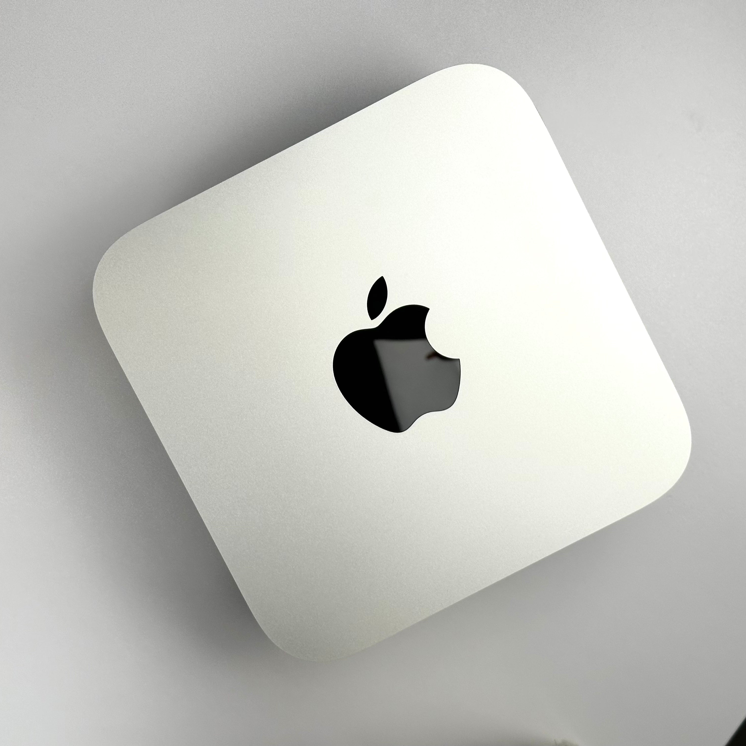 2021 Apple Mac Studio M1 Max 10-Core CPU, 24-Core GPU (32GB RAM, 512GB SSD, Silver) - Pre Owned / 3 Month Warranty - Mac Shack