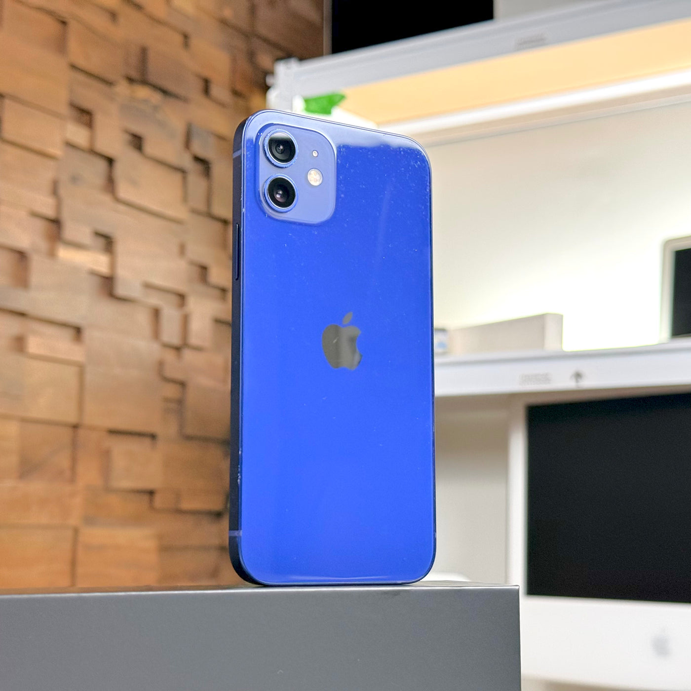 iPhone 12 128GB Blue (2020) – pre-owned, view 6