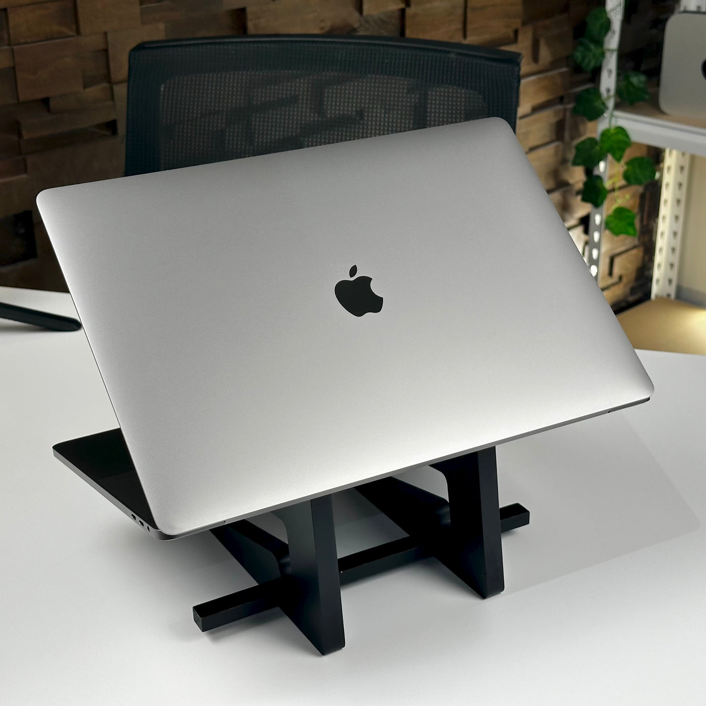 MacBook Pro 16-inch Intel Core i9 32GB 512GB Space Gray (2019) - Pre-Owned - Mac Shack