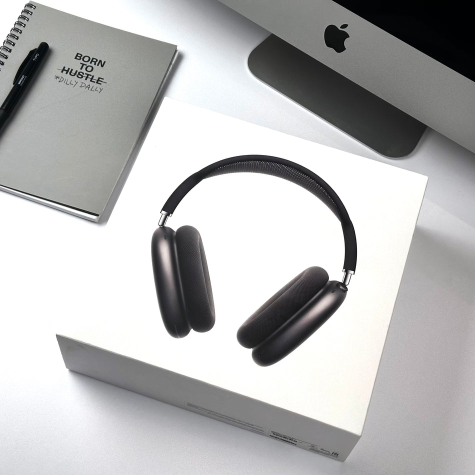 Apple AirPods Max with Smart Case (Space Grey) - Pre Owned / 3 Month Warranty