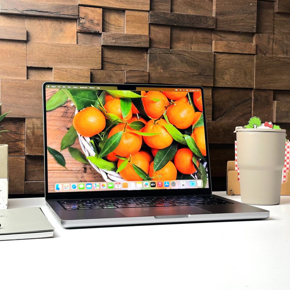 2021 Apple MacBook Pro 14-Inch M1 Pro 10-Core CPU, 16-Core GPU (16GB Unified RAM, 1TB SSD, Space Gray) - Pre Owned / 3 Month Warranty