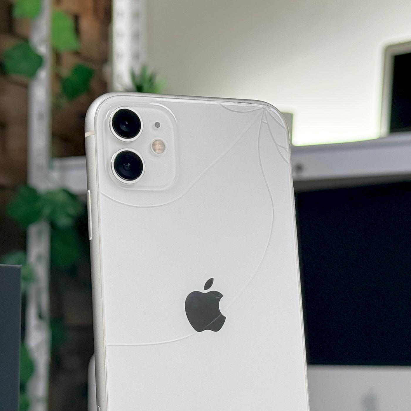 iPhone 11 64GB White (2019) - Pre-Owned