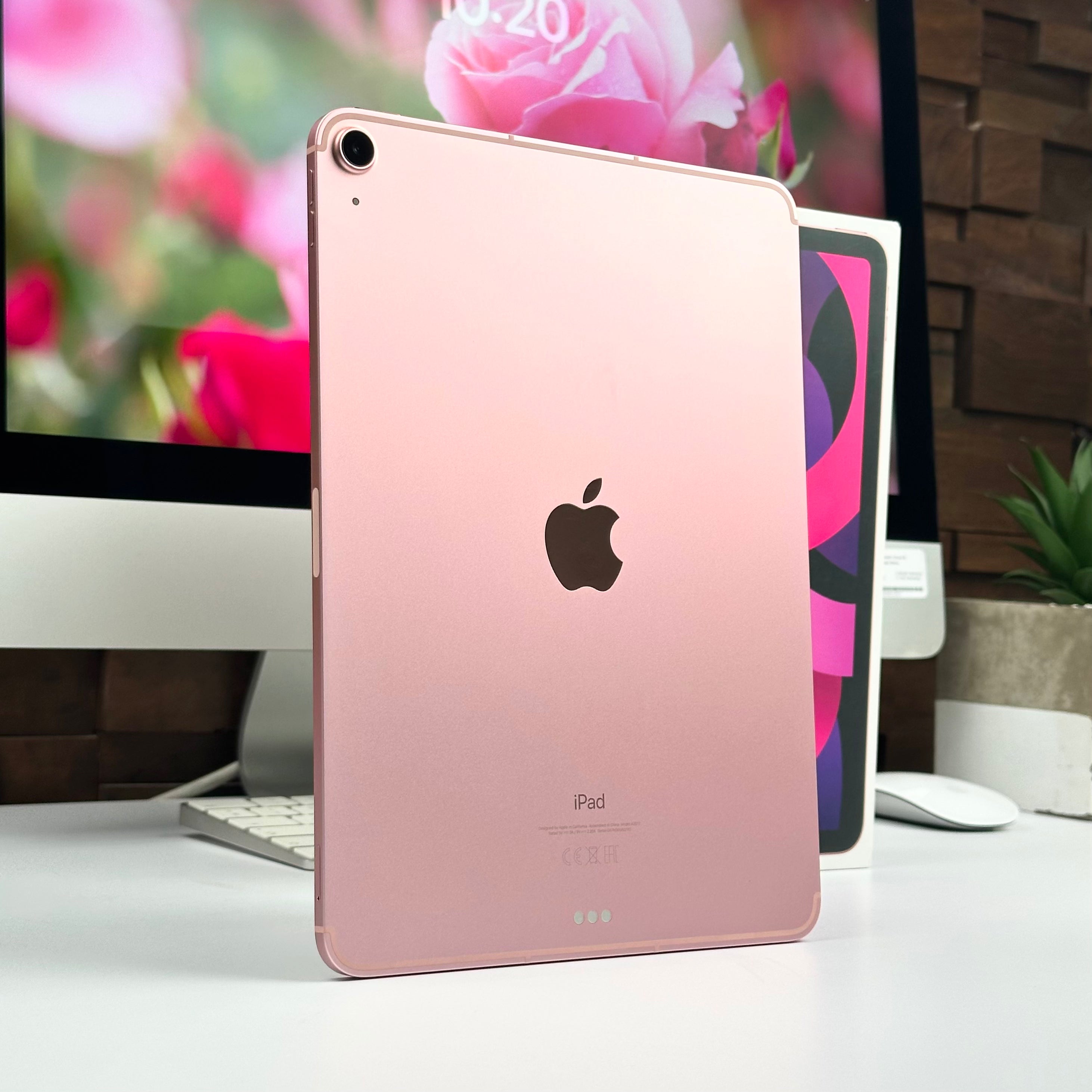 Apple iPad Air ローズゴールド（第4世代） ゴールド 充電器付き Apple