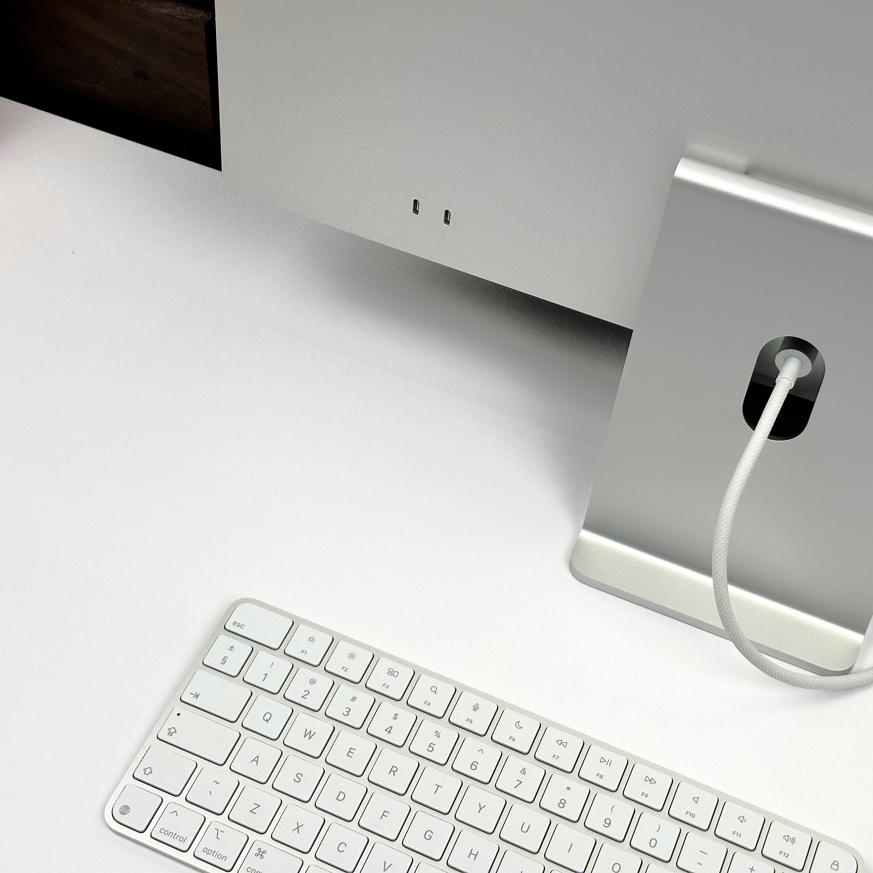 2024 Apple iMac 24-Inch M4 8-Core CPU, 8-Core GPU (4.5K Retina, 16GB Unified RAM, 256GB SSD, Silver) - Pre Owned / Apple Limited Warranty - Mac Shack