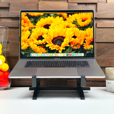 2019 Apple MacBook Pro 16-Inch 2.6GHz 6-Core i7 (Touch Bar, 16GB RAM, 512GB SSD, Space Gray) - Pre Owned / 3 Month Warranty - Mac Shack