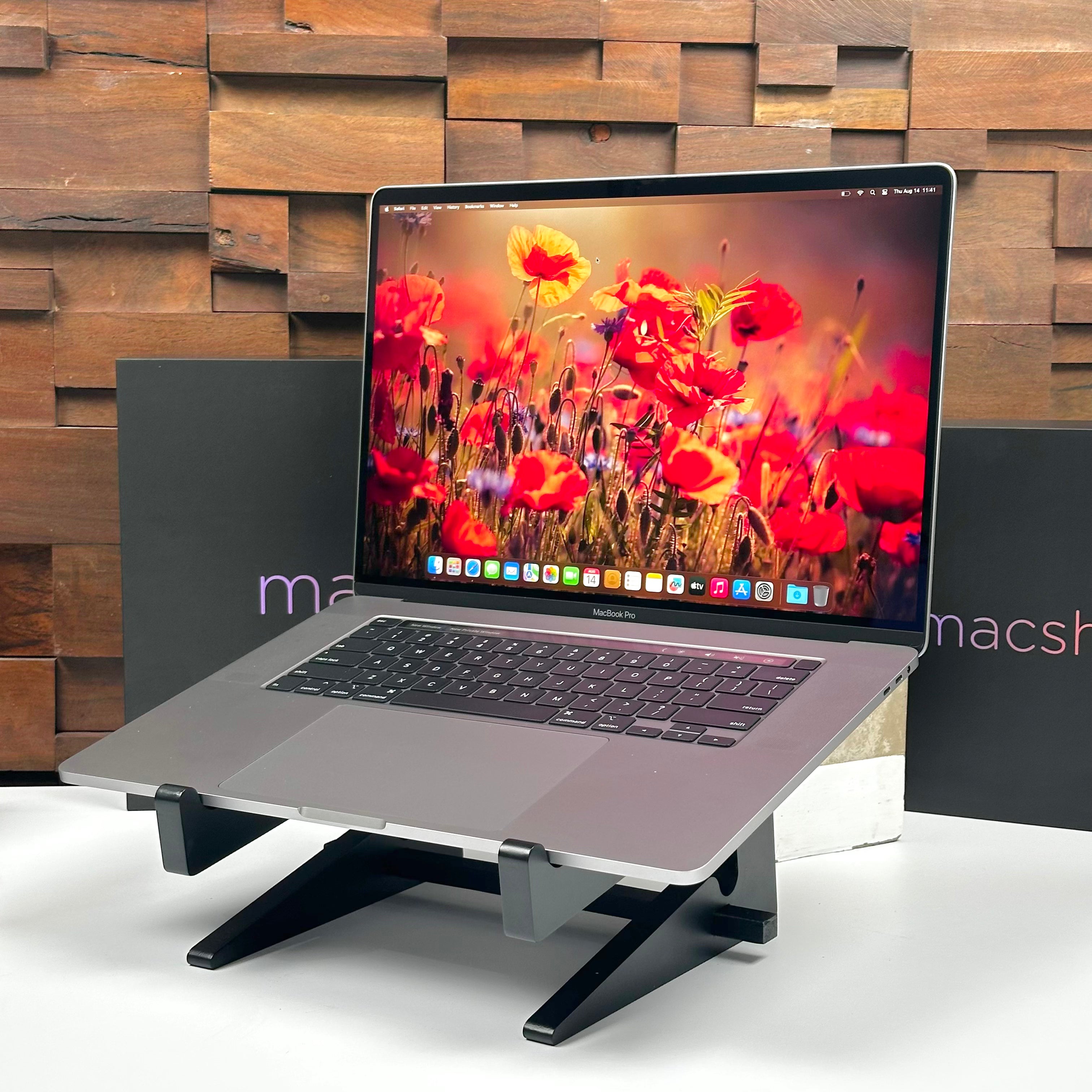 2019 Apple MacBook Pro 16-Inch 2.6GHz 6-Core i7 (Touch Bar, 16GB RAM, 1TB SSD, Space Gray) - Pre Owned / 3 Month Warranty - Mac Shack