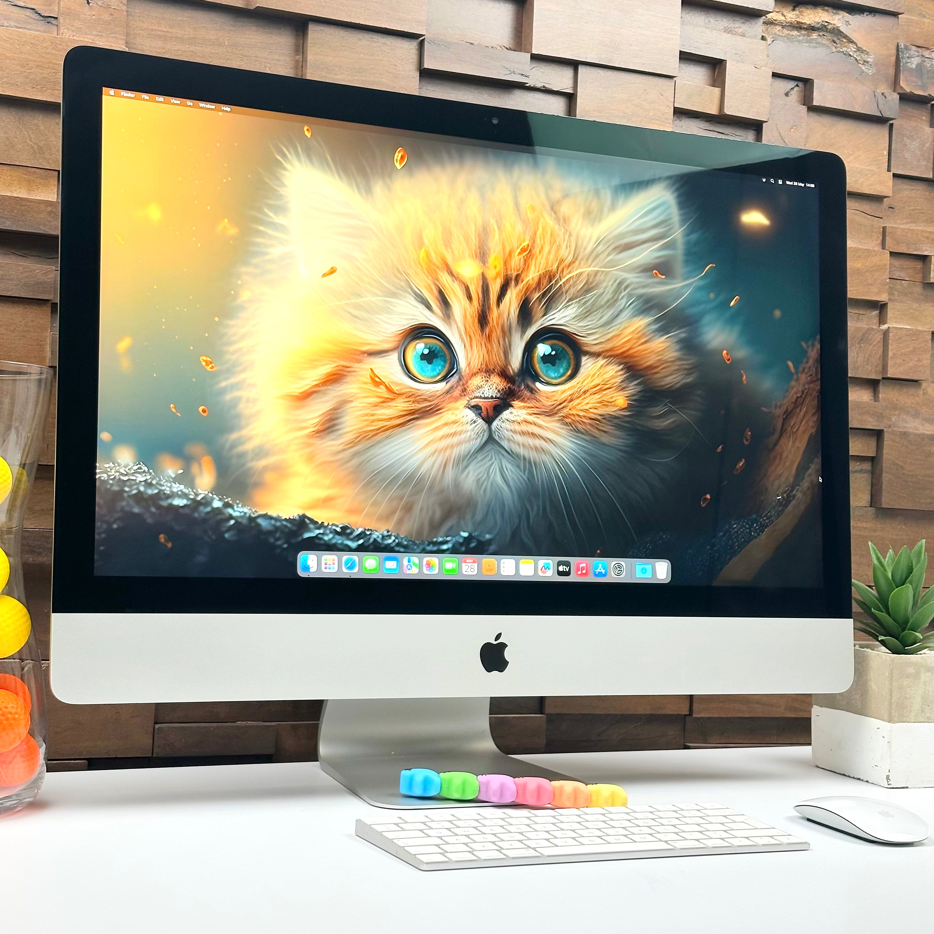 Apple iMac 27-inch 3.5GHz Quad-Core Intel Core i5 (5K Retina, 48GB RAM, 1TB Fusion, Silver) - Pre Owned / 3 Month Warranty - Mac Shack