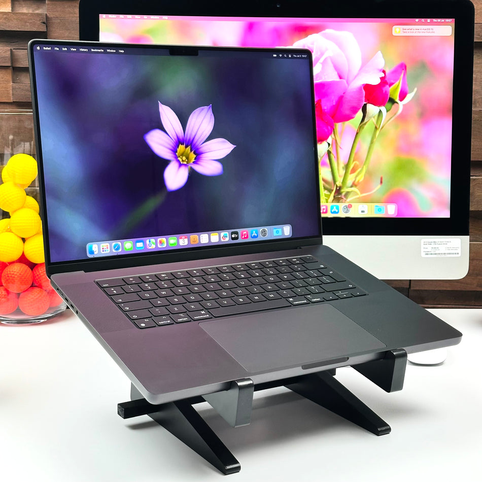 2024 Apple MacBook Pro 16-Inch M4 Max 14-Core CPU, 32-Core GPU (36GB Unified RAM, 1TB SSD, Space Black) - Demo / Apple Limited Warranty