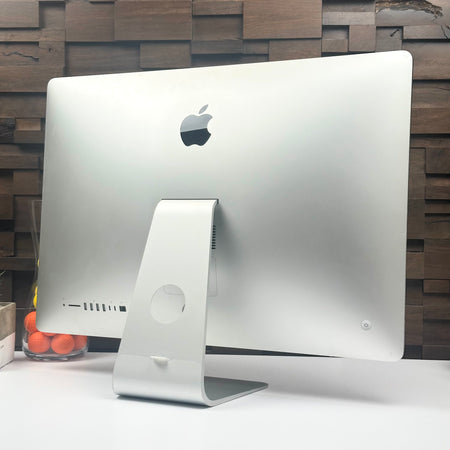 Apple iMac 27-inch 3.1GHz 6-Core i5 (5K Retina, 24GB RAM, 256GB SSD, Silver) - Pre Owned / 3 Month Warranty - Mac Shack