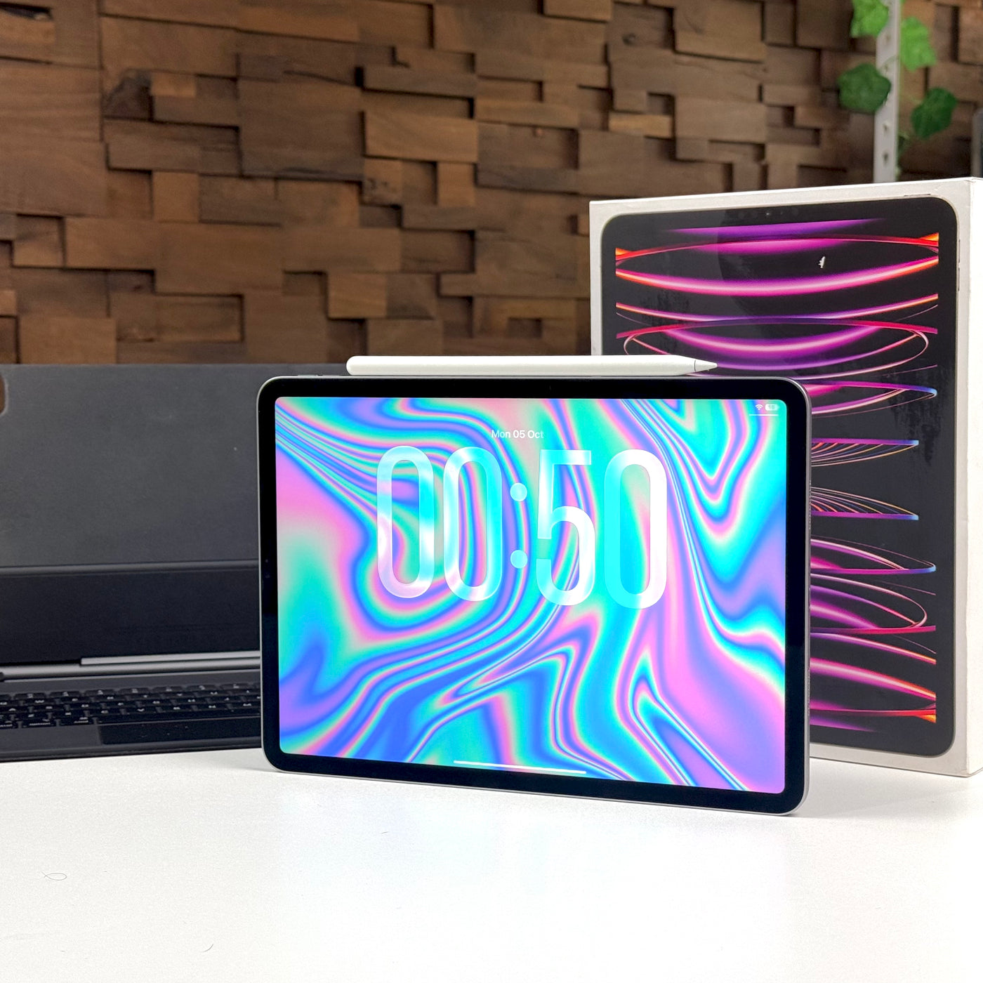 Combo Deal iPad Pro 11" 4th Gen M2 128GB Wifi Space Gray (2022) + Magic Keyboard + Apple Pencil - Pre-Owned