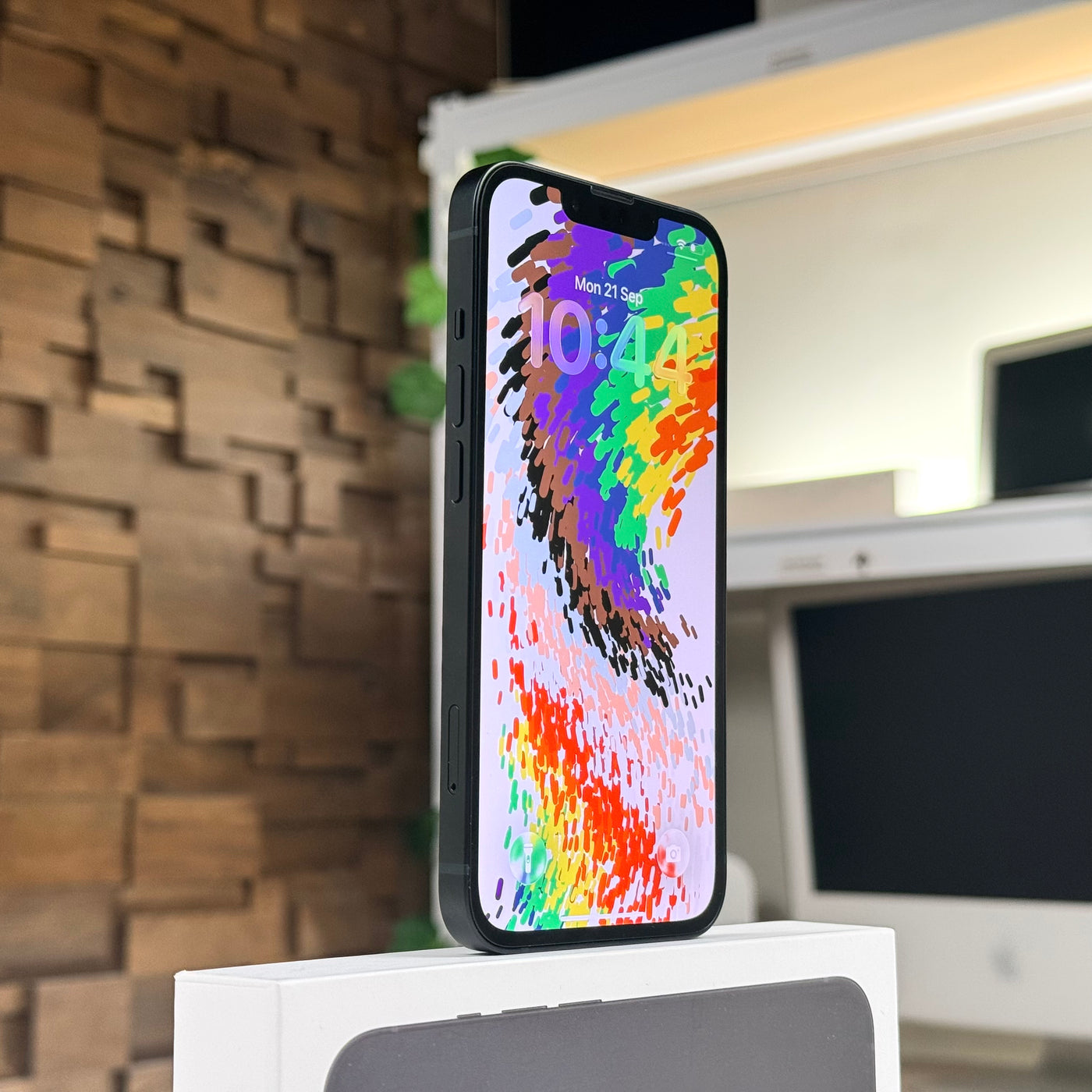 iPhone 13 128GB Midnight (2021) - Pre-Owned