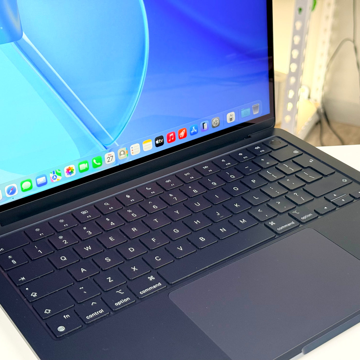 MacBook Air 13" M2 16GB 256GB Midnight (2022) - Pre-Owned