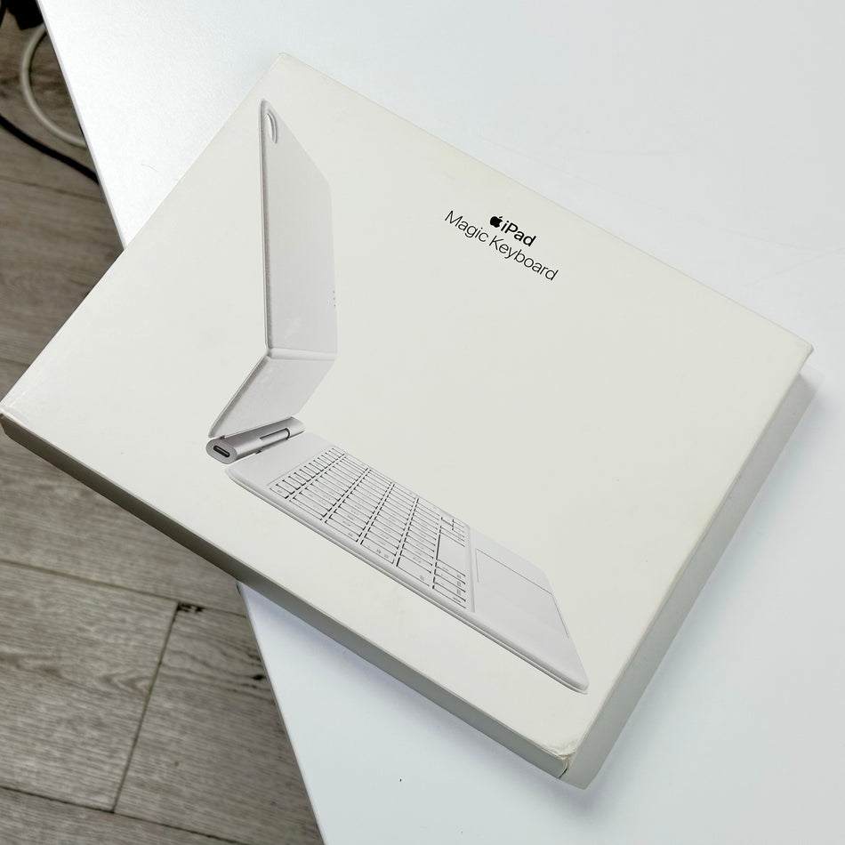 Apple Magic Keyboard for iPad Air 11-inch (M3) (International English) - White