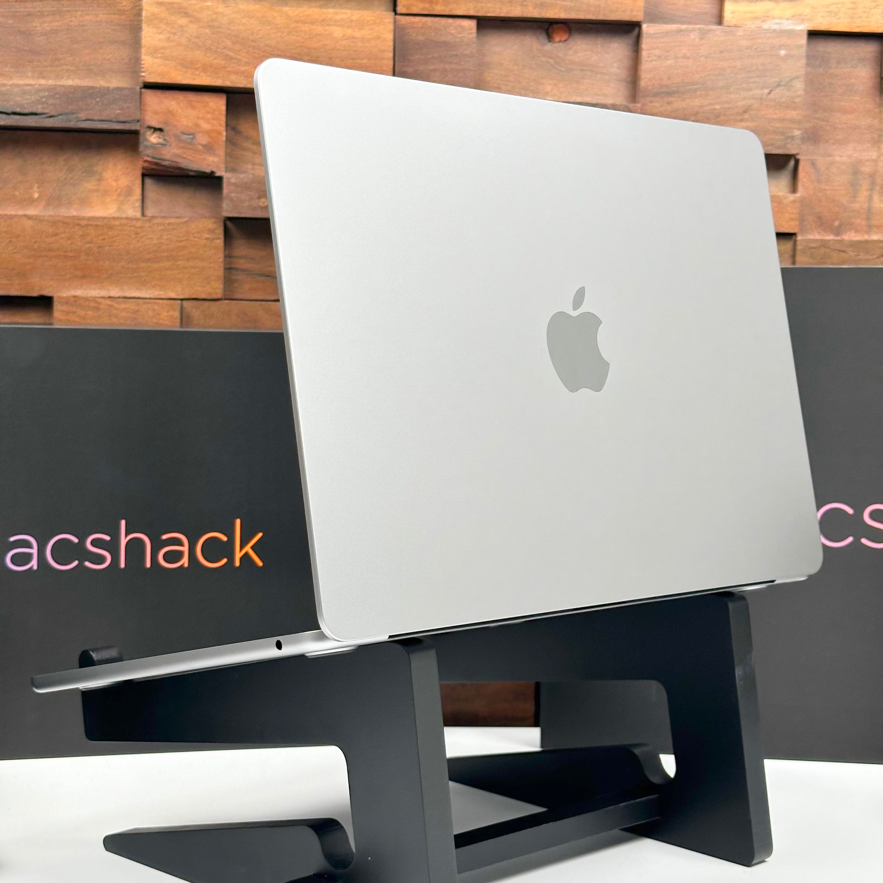 2022 Apple MacBook Air 13-Inch M2 8-Core CPU, 8-Core GPU (16GB Unified RAM, 256GB SSD, Space Gray) - Pre Owned / 3 Month Warranty - Mac Shack