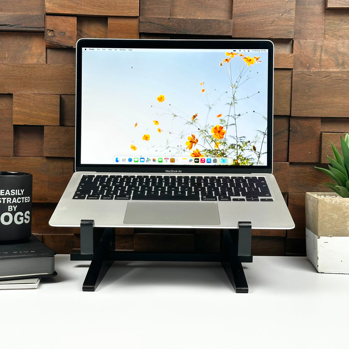 2020 Apple MacBook Air 13-inch M1 8-Core CPU, 7-Core GPU (8GB Unified RAM, 256GB SSD, Silver) - Pre Owned / 3 Month Warranty - Mac Shack