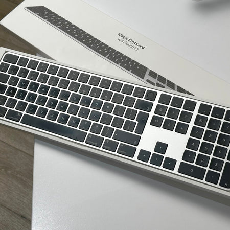 Apple Magic Keyboard with Touch ID and Numeric Keypad International English Black - Pre-Owned - Mac Shack