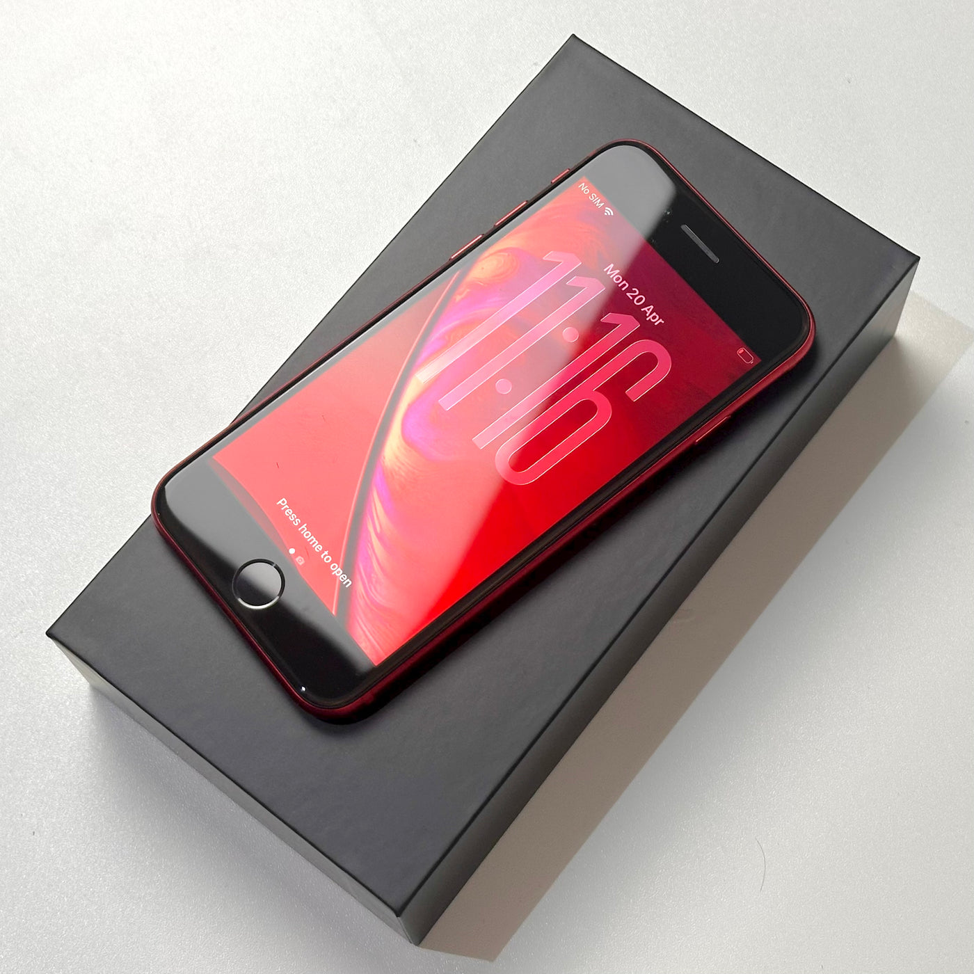 iPhone SE 2nd Generation 128GB Red (2020) - Pre-Owned - Mac Shack