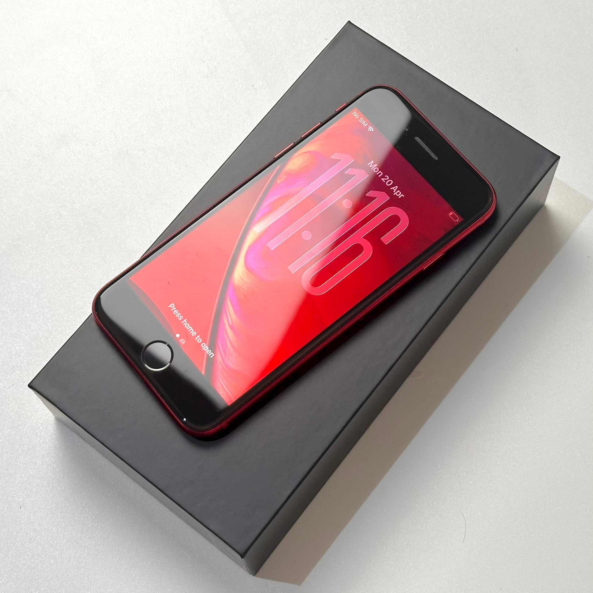 iPhone SE 2nd Gen 64GB Red (2020) – Pre-Owned