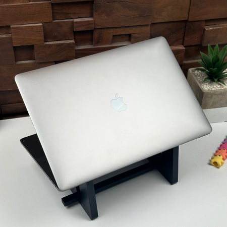 2019 Apple MacBook Pro 15-inch 2.3GHz 8-Core i9 (Touch Bar, 16GB RAM, 512GB SSD, Space Gray) - Pre Owned  / 3 Month Warranty - Mac Shack