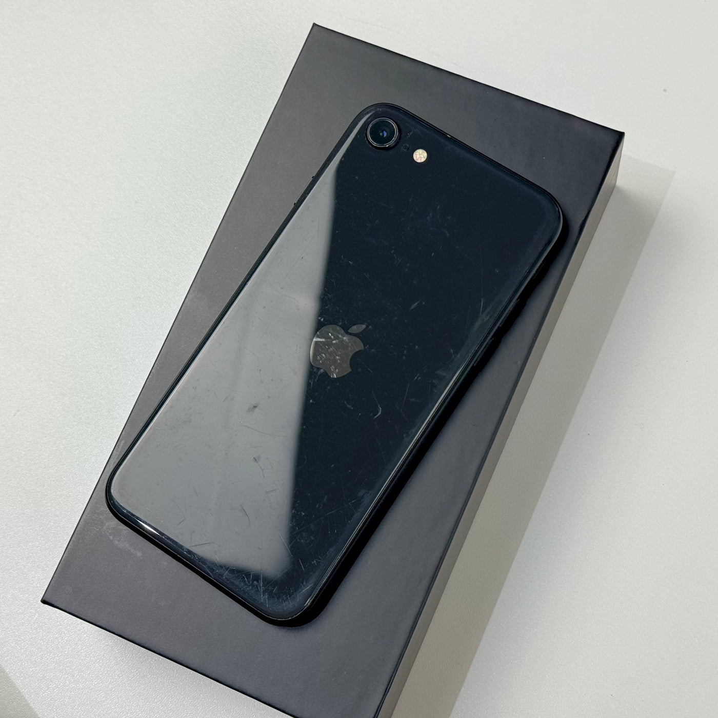 iPhone SE 2nd Generation 128GB Black (2020) - Pre-Owned
