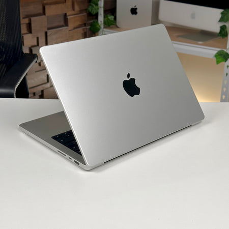 14インチMacBook Pro - シルバー Refurbished Apple MacBook Pro 14-inch M3 8-core Silver 2023