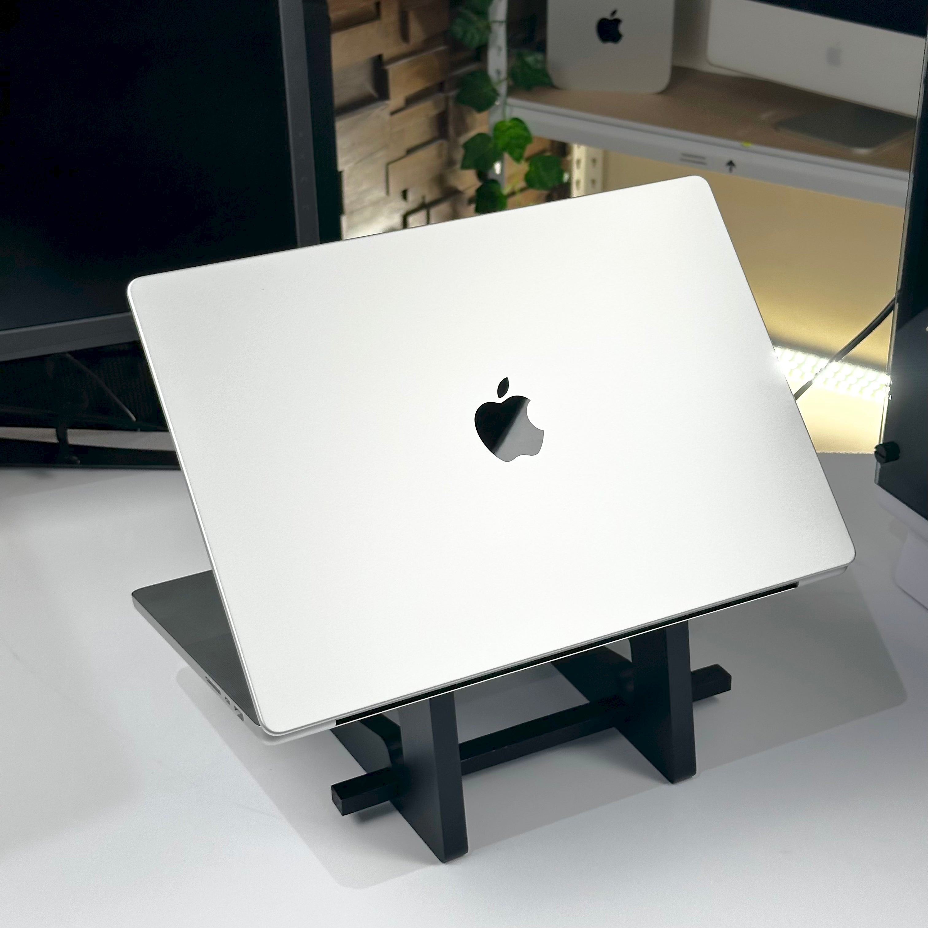 Shop MacBook Pro 16