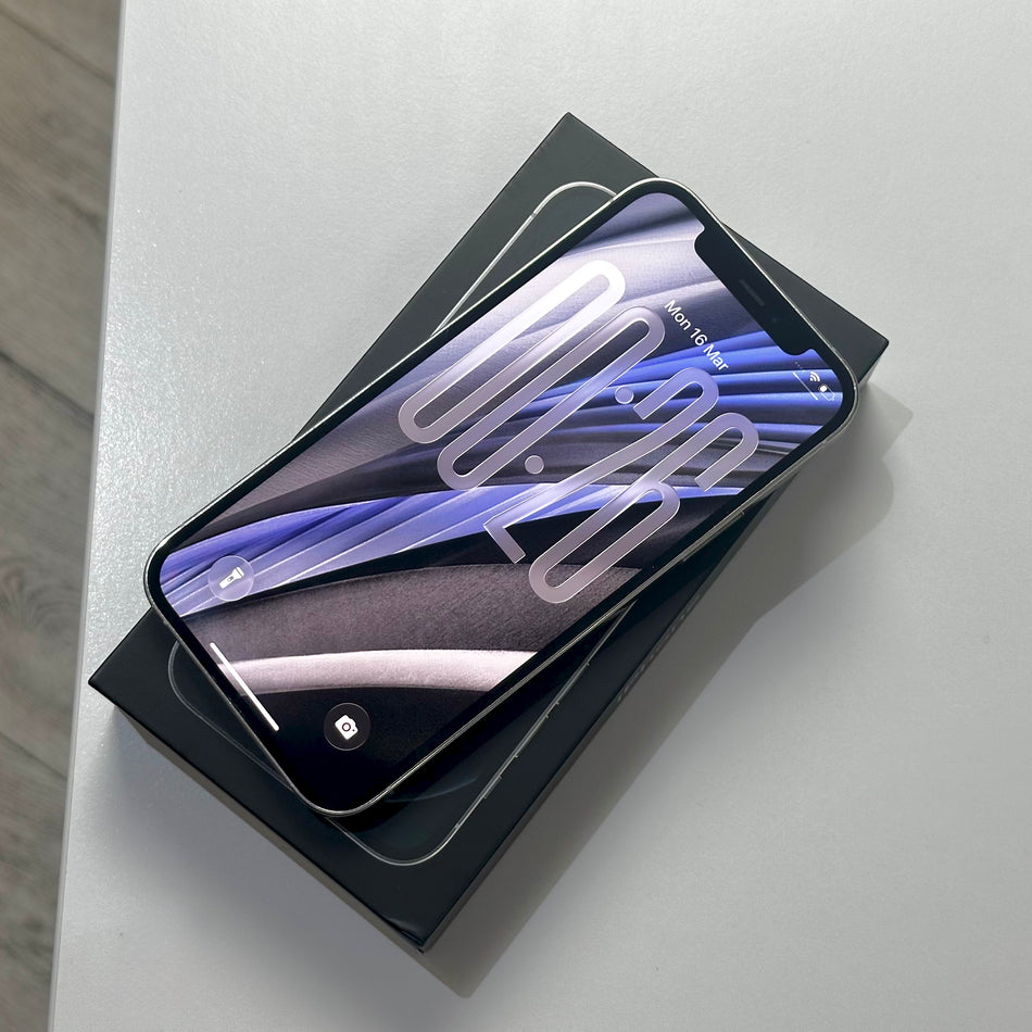 iPhone 12 Pro 128GB Silver (2020) - Pre-Owned