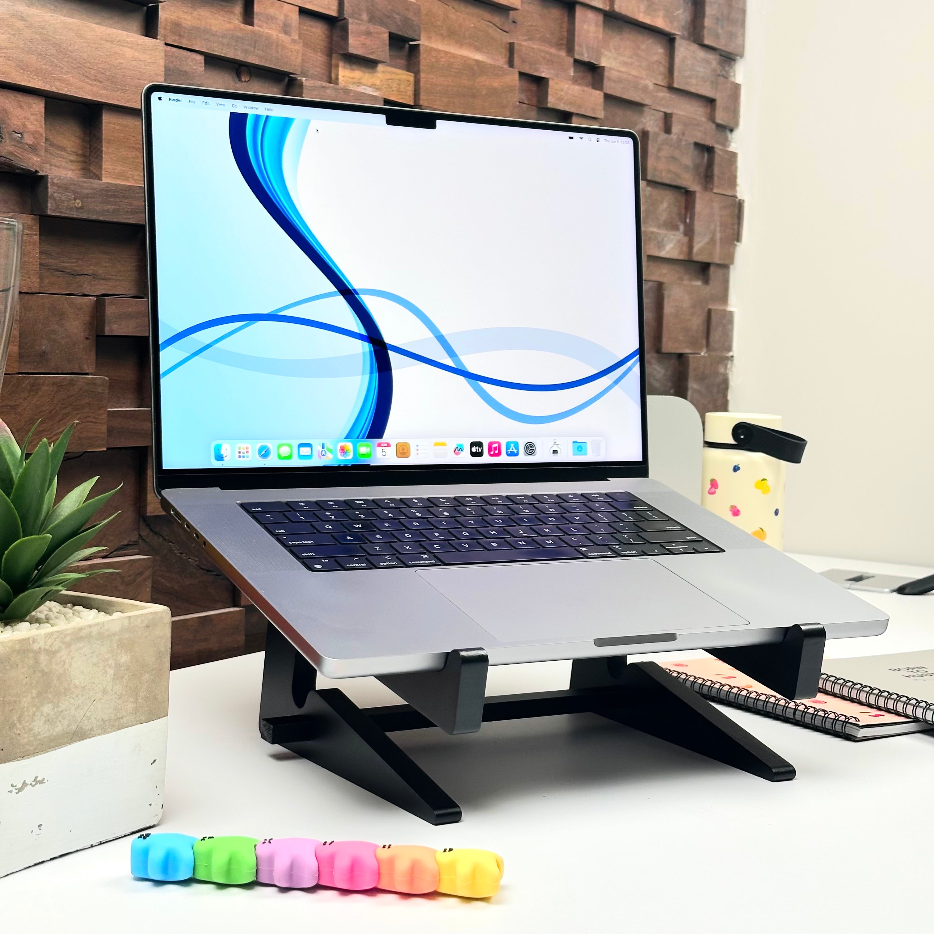 2023 Apple MacBook Pro 16-Inch M2 Pro 12-Core CPU, 19-Core GPU (16GB Unified RAM, 512GB SSD, Space Gray) - Pre Owned / 3 Month Warranty - Mac Shack