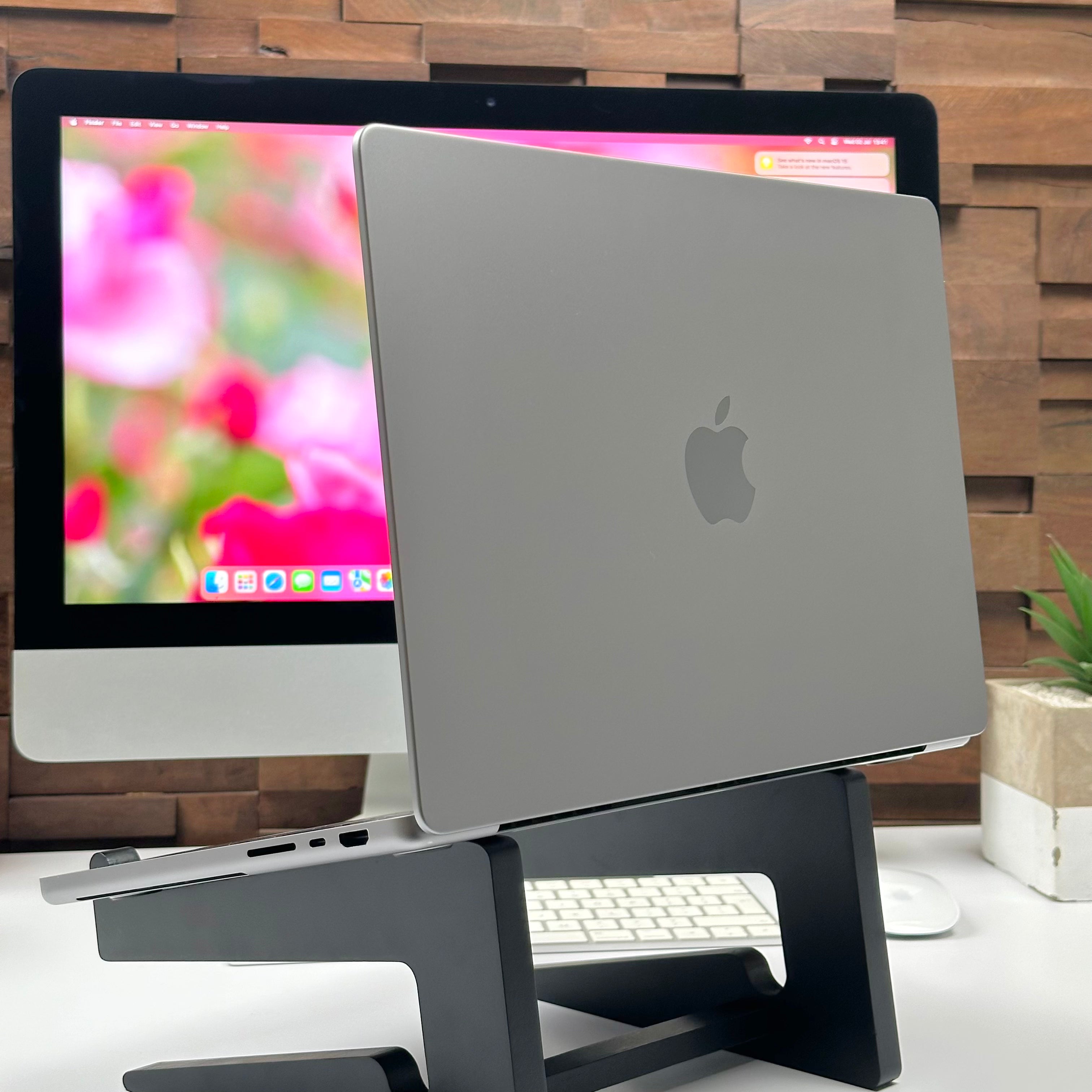2023 Apple MacBook Pro 14-Inch M2 Pro 10-Core CPU, 16-Core GPU (16GB Unified RAM, 512GB SSD, Space Gray) - Pre Owned / 3 Month Warranty - Mac Shack