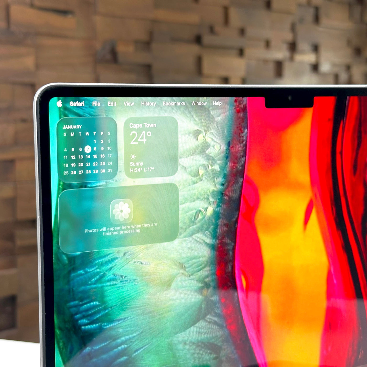 Close-up of the Liquid Retina display and camera notch on the pre-owned MacBook Air M2 - Mac Shack