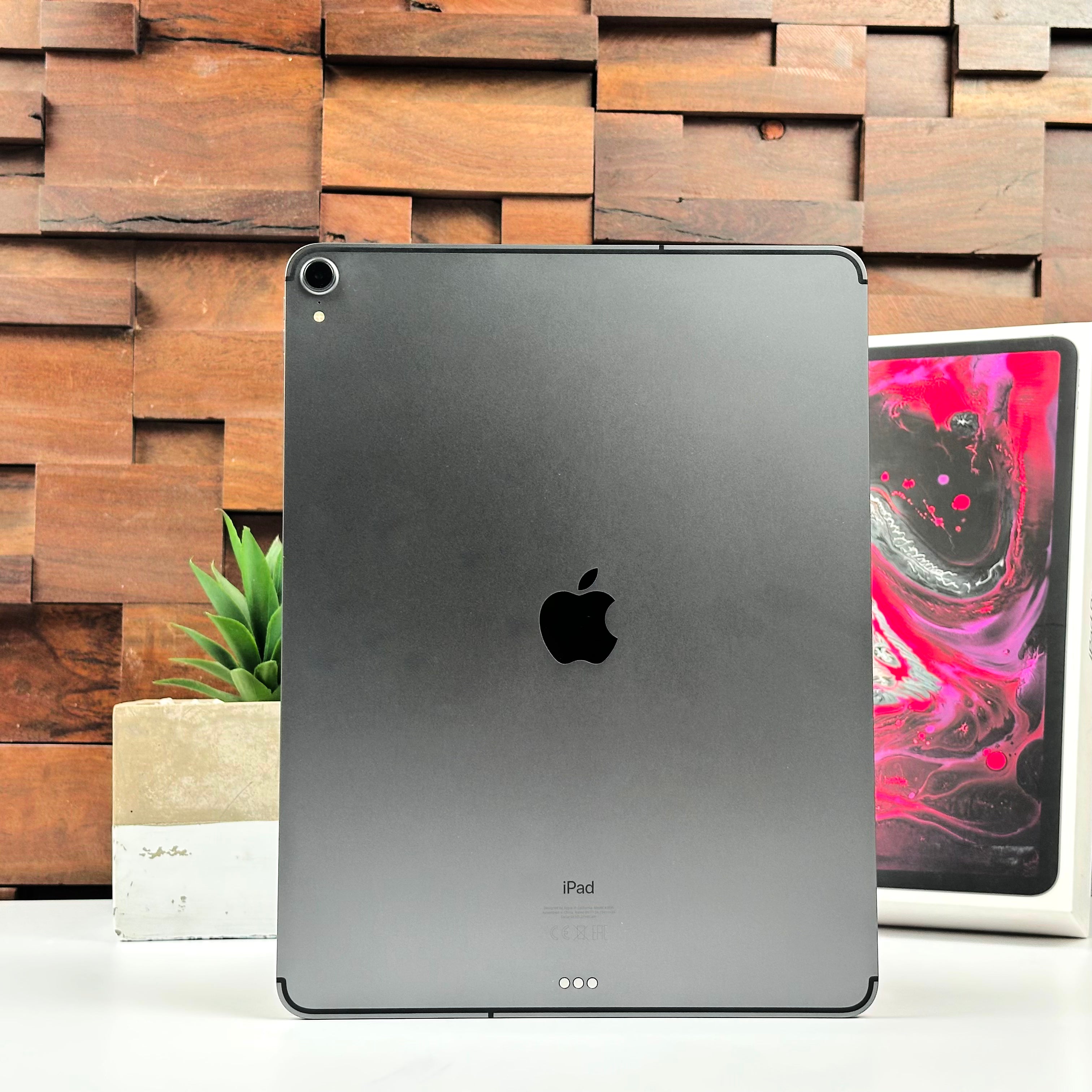 2021 12.9-inch Apple iPad Pro 3rd Generation (256GB, Wifi & Cellular, Space Gray) - Pre Owned / 3 Month Warranty - Mac Shack