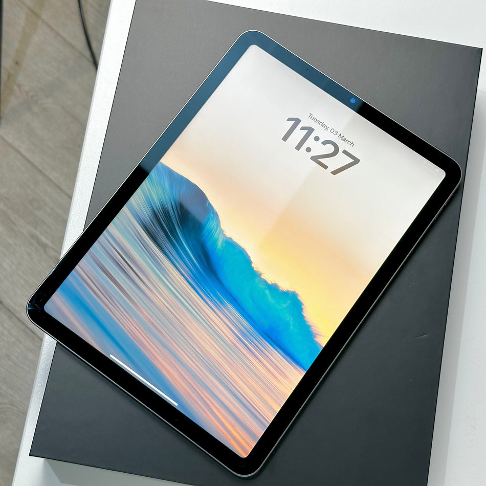 iPad Air 10" 5th Gen M1 64GB Wifi Space Gray (2022)- Pre Owned