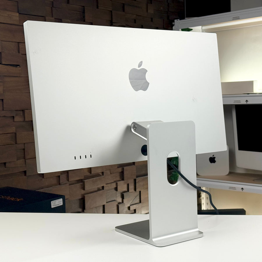 Apple Studio Display 27" Nano-Texture Glass Tilt & Height Adjustable Stand - Pre-Owned