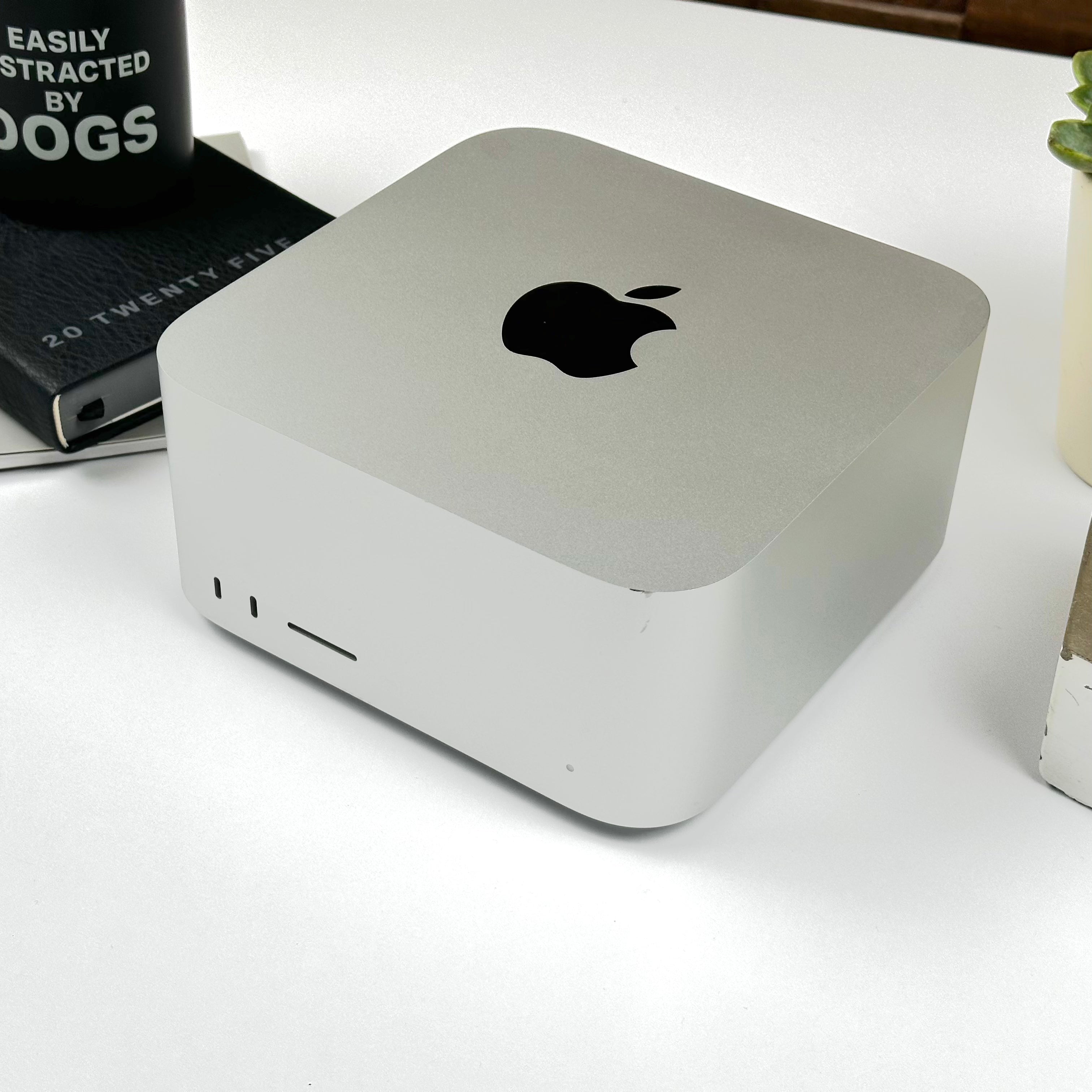2022 Apple Mac Studio M1 Max 10-Core CPU, 24-Core GPU (32GB RAM, 512GB SSD, Silver) - Pre Owned / 3 Month Warranty - Mac Shack