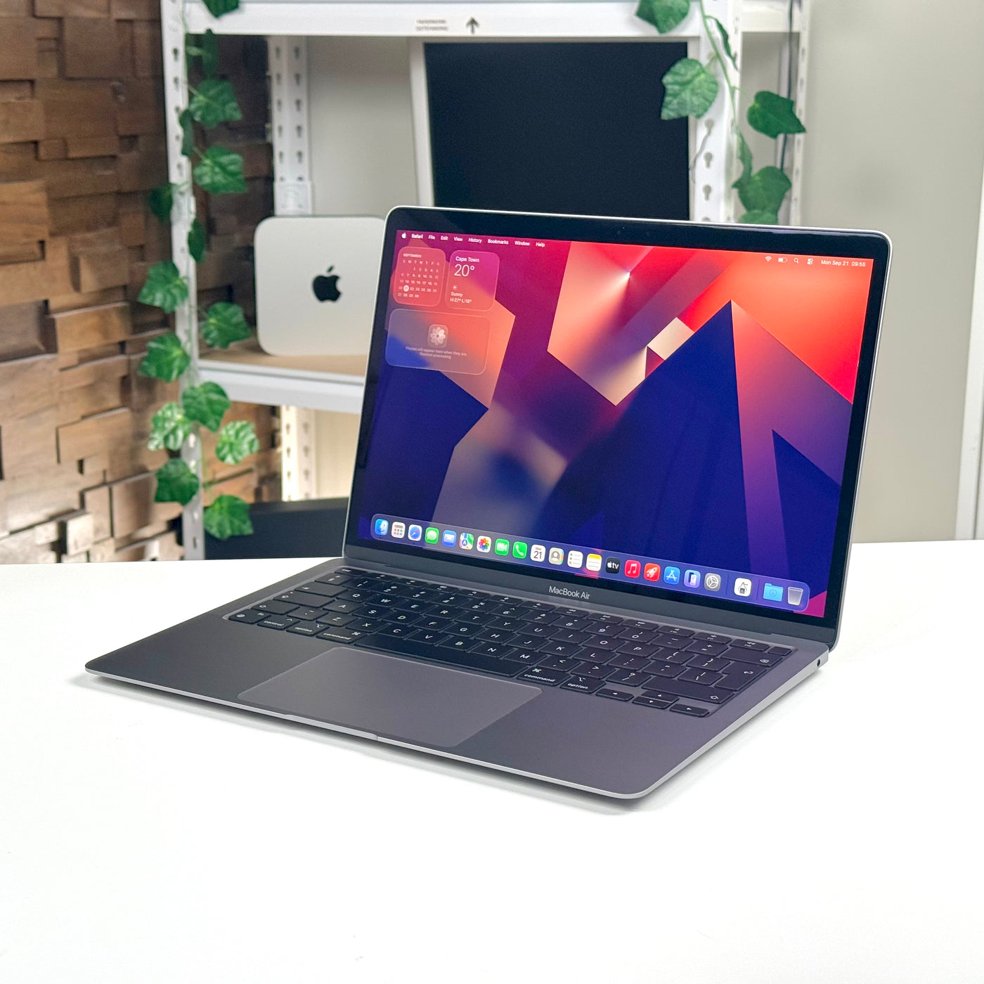 MacBook Air 13" M1 8GB 256GB Space Gray (2020) - Pre-Owned