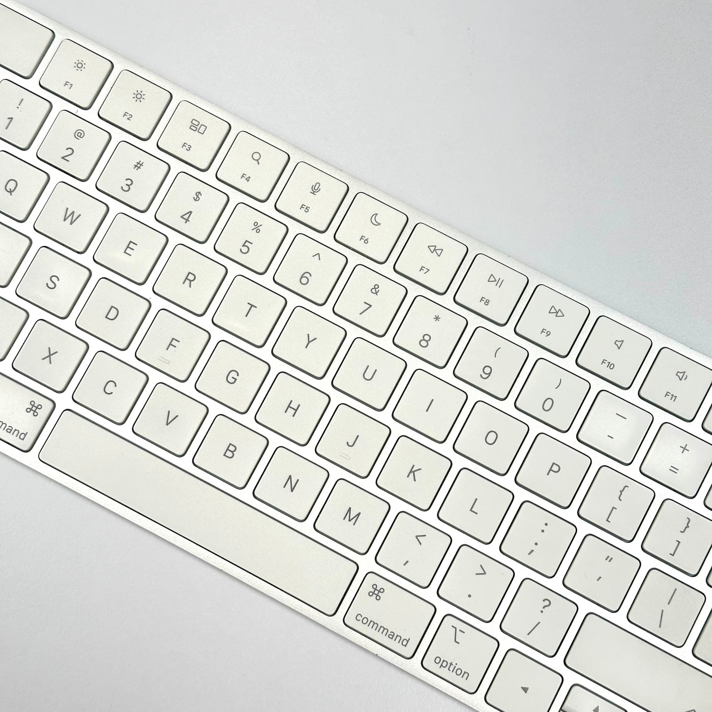 Apple Magic Keyboard with Touch ID (Silver) - Pre Owned / 3 Month Warranty - Mac Shack
