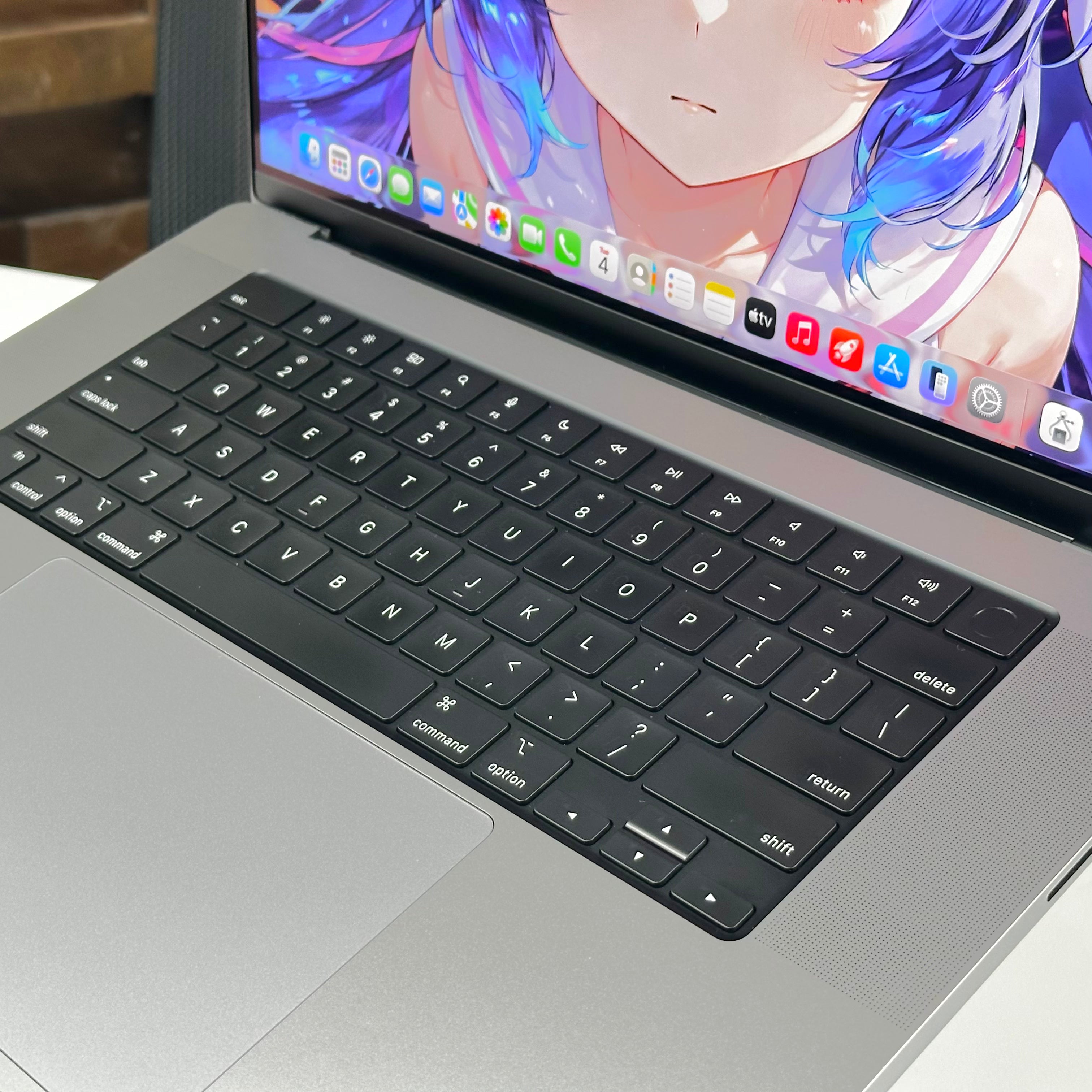 MacBook Pro 16-inch M2 Max 32GB 1TB Space Gray (2023) - Pre-Owned - Mac Shack