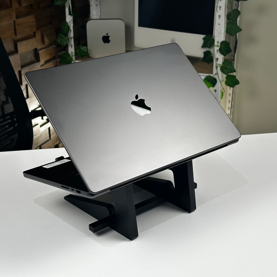 MacBook Pro 16" M3 Pro 18GB 512GB Space Black (2023) – pre-owned, view 7