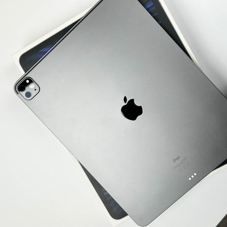 Combo Deal 2021 12.9-inch Apple iPad Pro 5th Gen M1 (256GB, Wifi, Space Gray) + Apple Smart Keyboard Folio - Pre Owned / 3 Month Warranty - Mac Shack