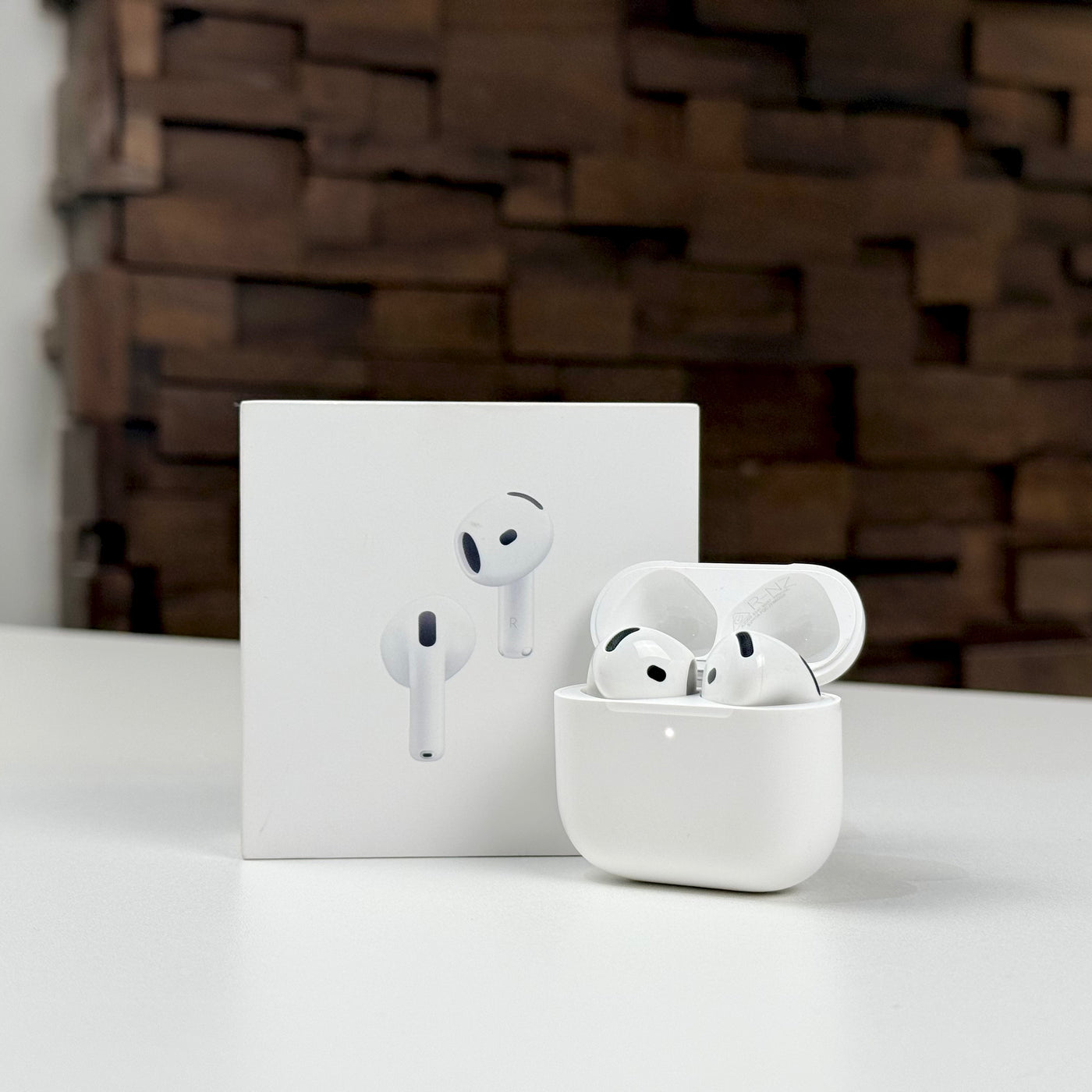 Apple AirPods 4 with Active Noise Cancellation - Pre-Owned