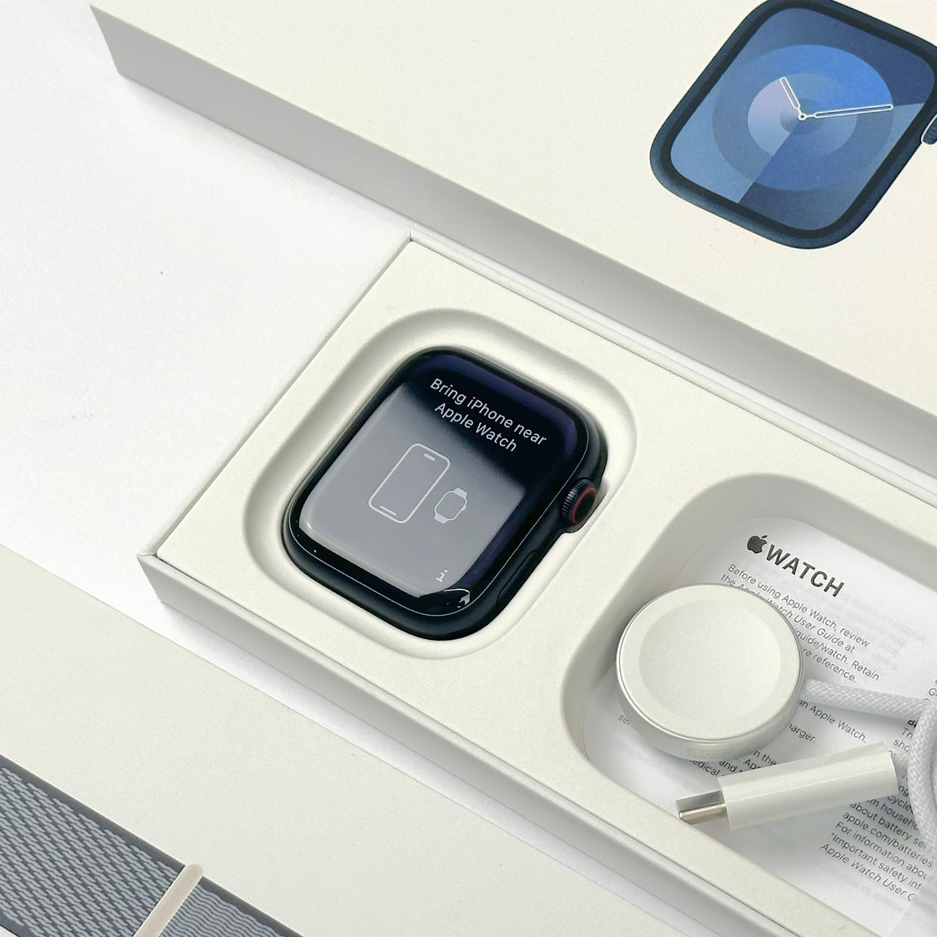 Apple Watch Series 9 (45mm, Midnight Aluminium with Midnight Sports Loop, GPS & Cellular) - Pre Owned / 3 Month Warranty - Mac Shack