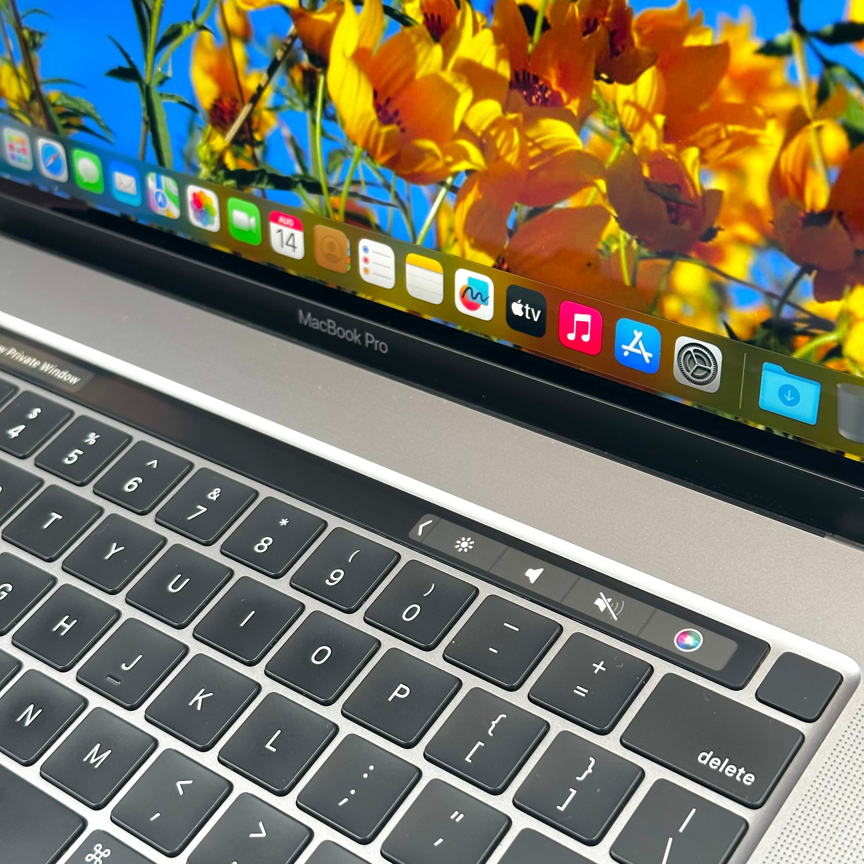 2019 Apple MacBook Pro 16-inch 2.3GHz 8-Core i9 (Touch Bar, 16GB RAM, 1TB SSD, Space Gray) - Pre Owned / 3 Month Warranty - Mac Shack