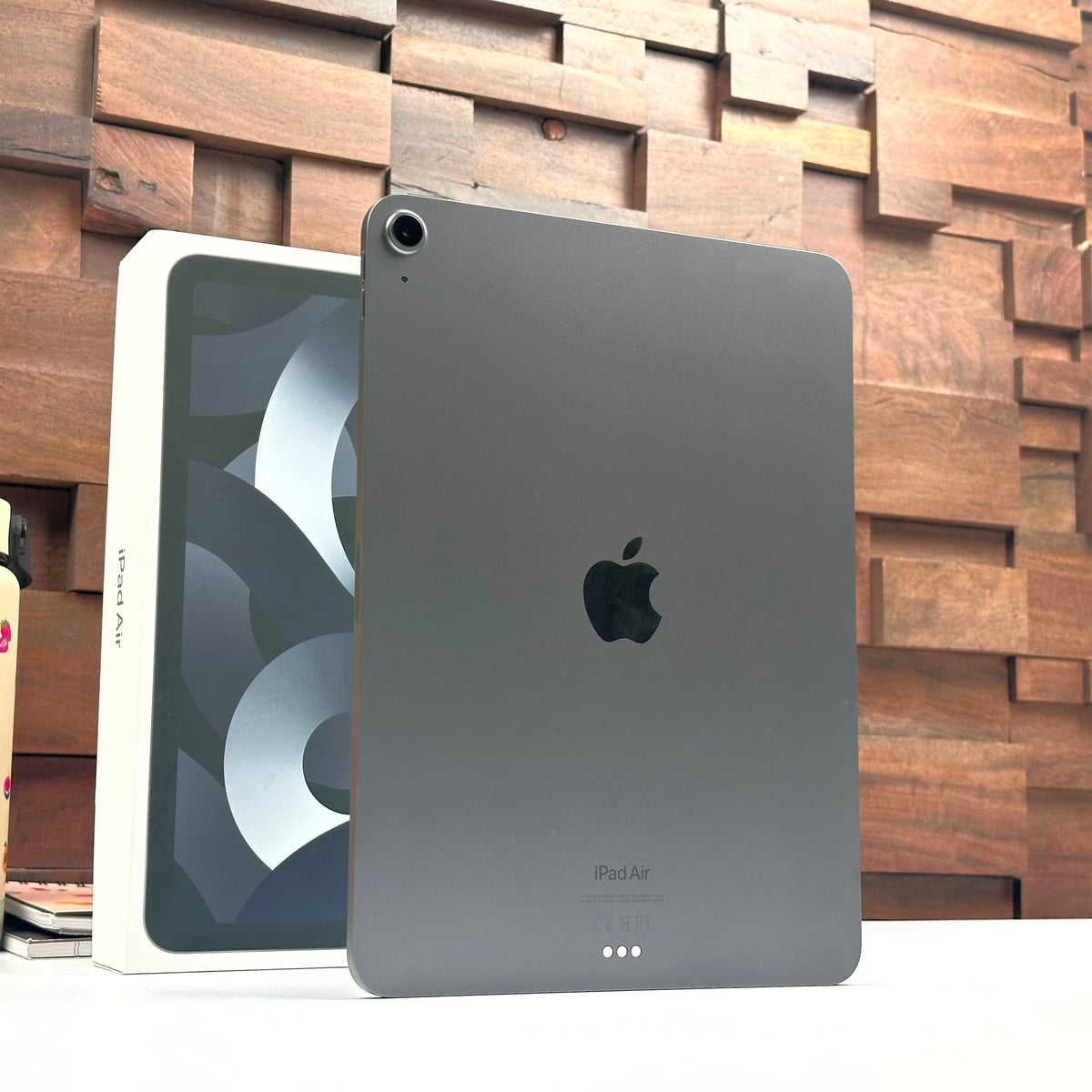2022 10.9-Inch Apple iPad Air 5th Gen M1 (256GB, Wifi, Space Gray) - Pre Owned / 3 Month Warranty - Mac Shack