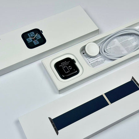 Apple Watch SE 2nd Gen (40mm, Midnight Aluminium with Midnight Sports Loop, GPS & Cellular) - Pre Owned / 3 Month Warranty - Mac Shack