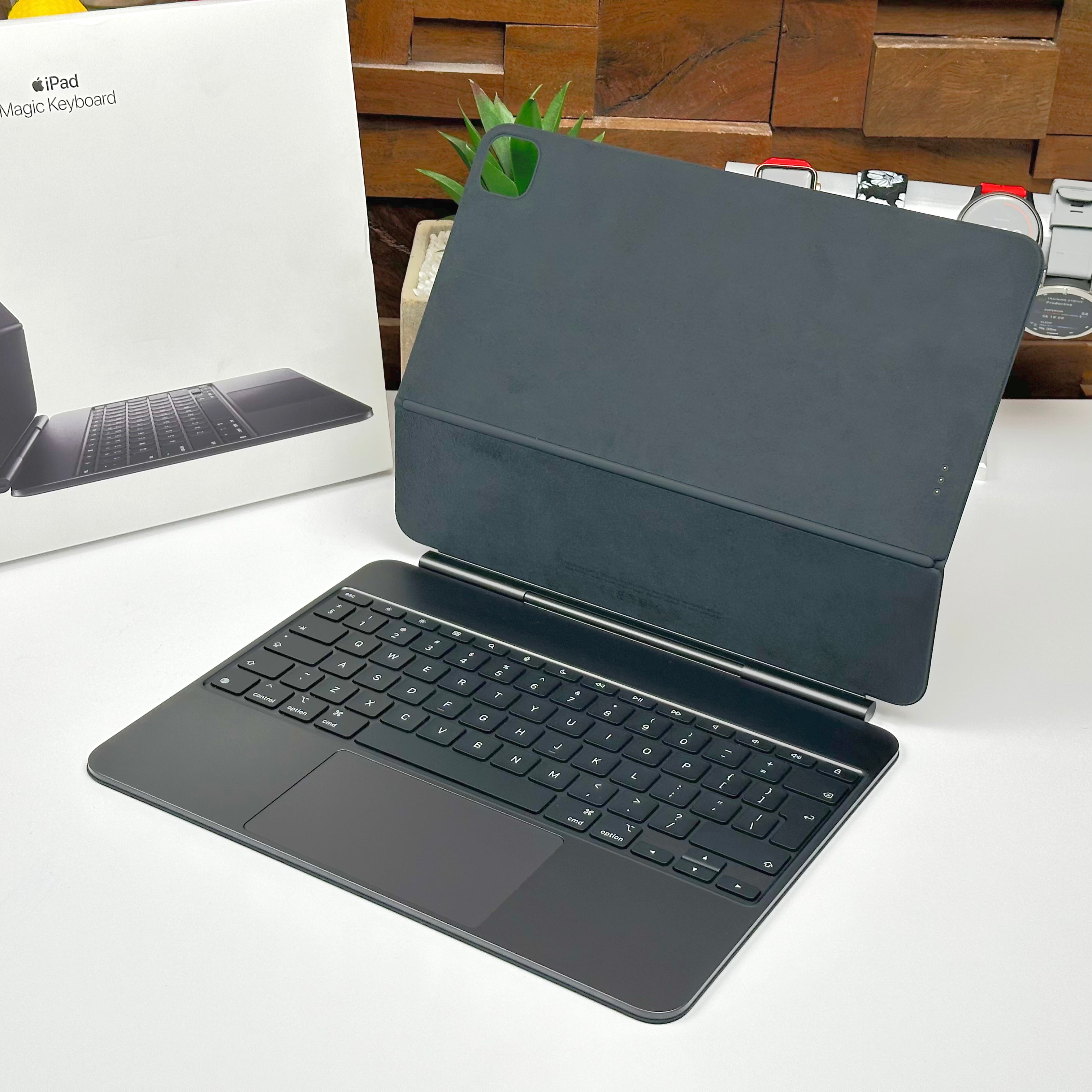 Apple Magic Keyboard for iPad Pro 13-Inch M4 (International English, Black) - Pre Owned / 3 Month Warranty - Mac Shack